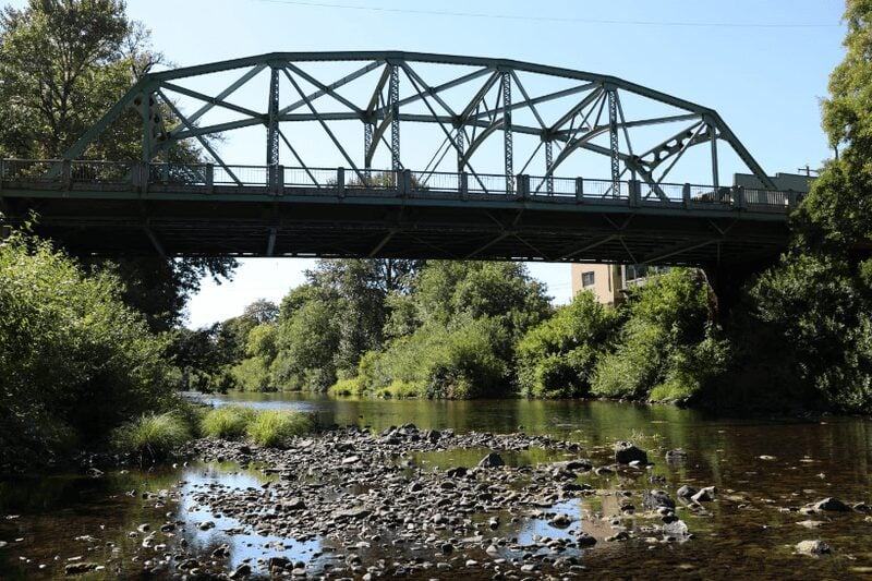 Bridge in sheridan oregon